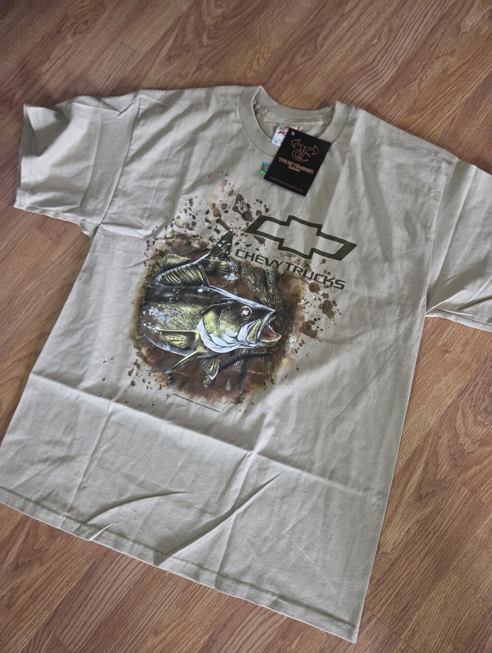 Chevy Graphic Tshirt M, L, XL True Timber Camo NWT Fishing Bass Outdoor Auto USA